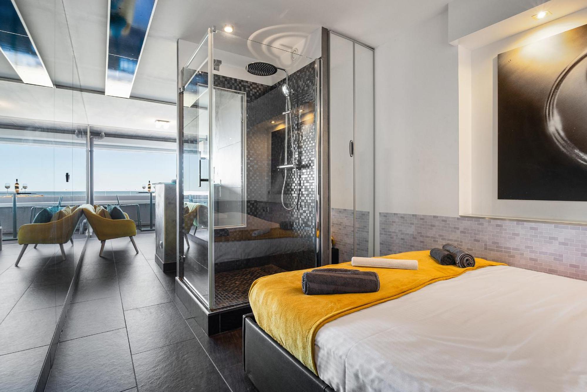 Village Naturiste R4N - Le Mirror Port Nature Luxe Agde Bagian luar foto